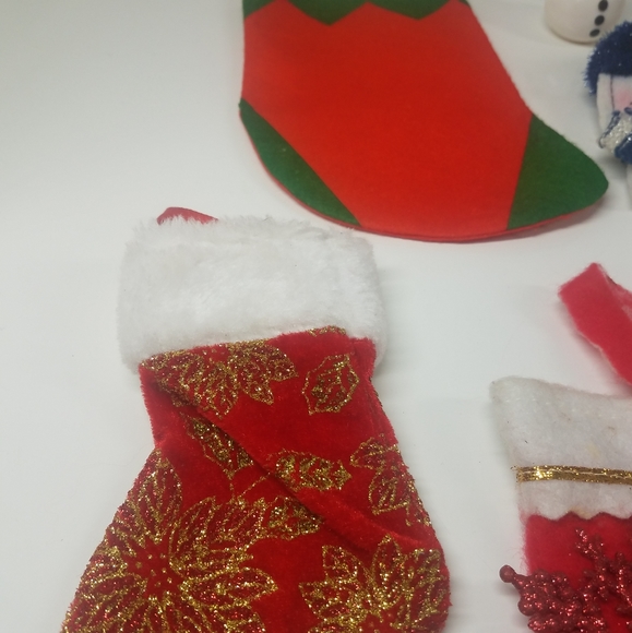 Christmas Stockings and Decor - Picture 4 of 7